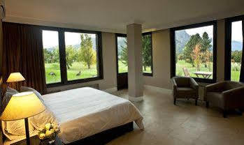 Pestana Bariloche Ski & Golf Hotel Rio Negro Exterior photo